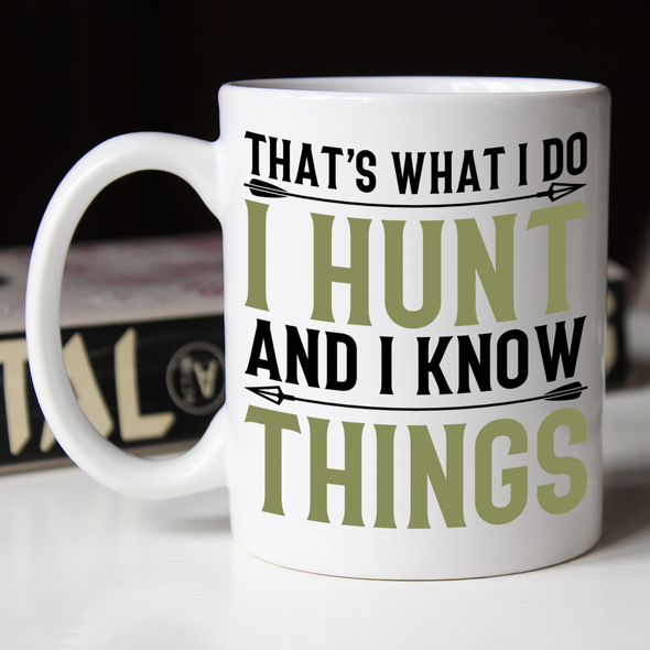 I Hunt and I Know Things Glassware